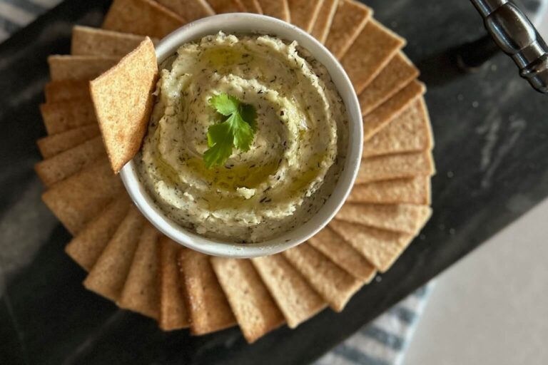 Garlic Dill Marrow Bean Dip